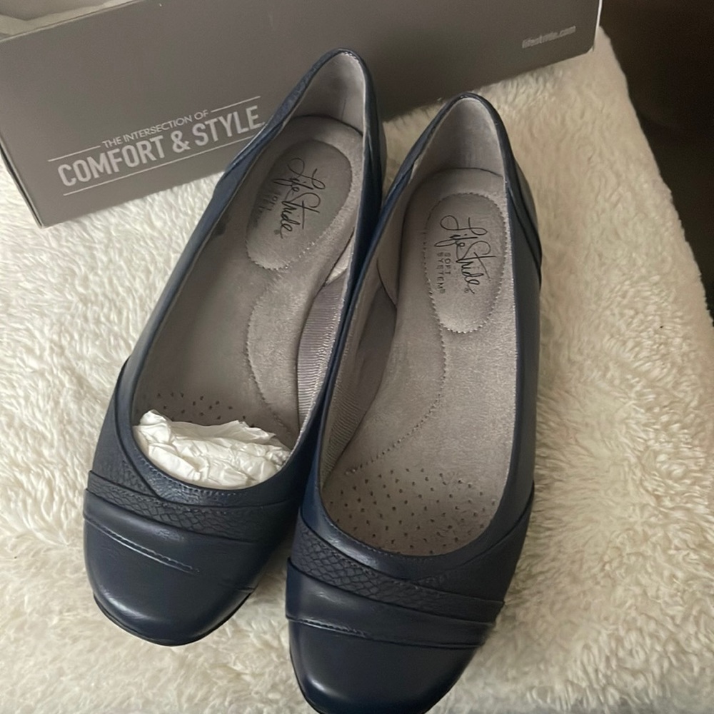 Life Stride flat